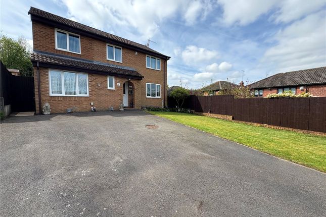 4 bed detached house