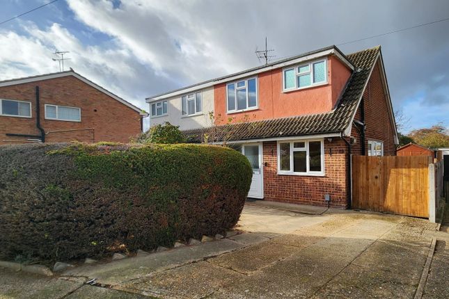 Broadlands Way, Colchester CO4 3 bed semi