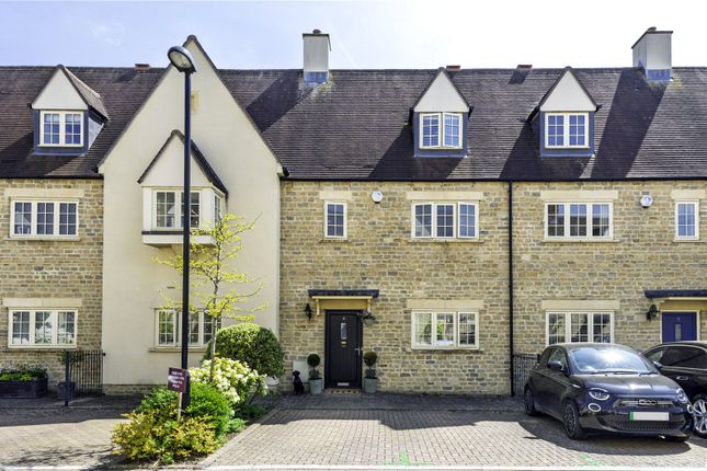 Ashford Close, Woodstock... 4 bed terraced house for sale