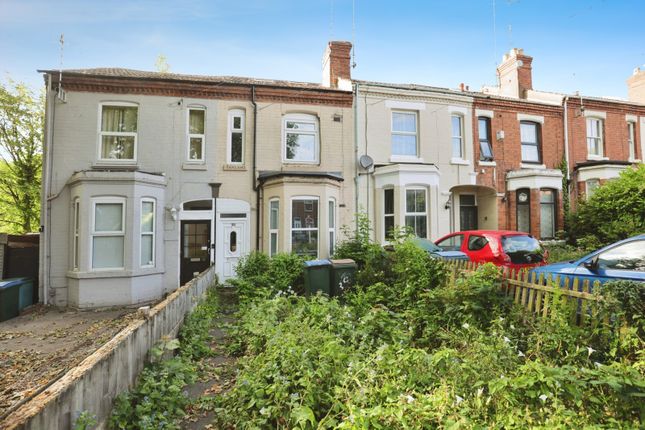 5 bedroom end of terrace house for sale