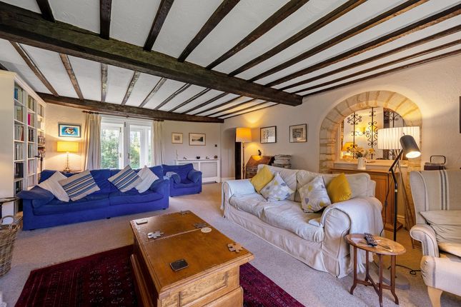 Manor Street, Raunds, NN9 7 bed detached house for sale