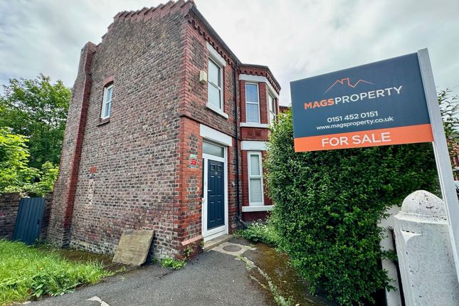 6 bedroom semi-detached house for sale