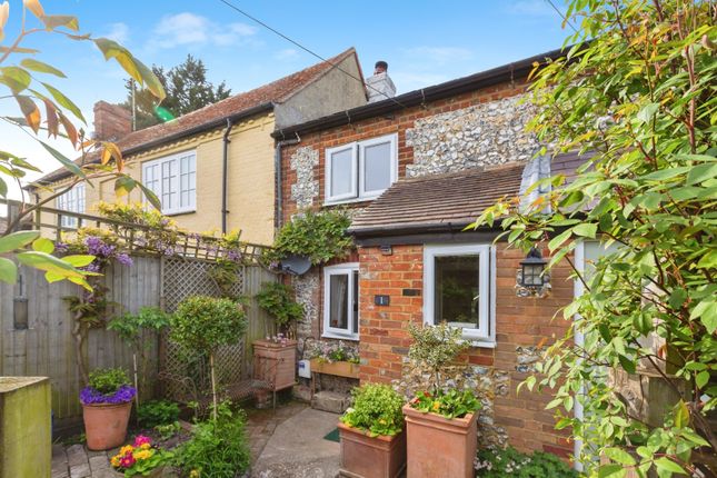 2 bedroom cottage for sale