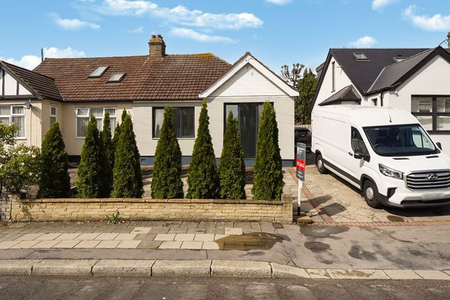 Ilford IG3 2 bed bungalow for sale