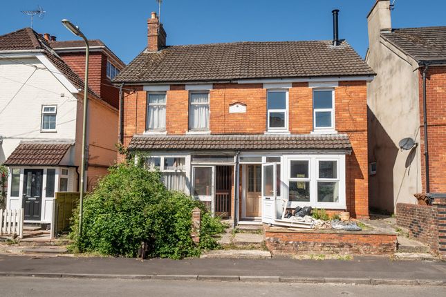 3 bed semi-detached house