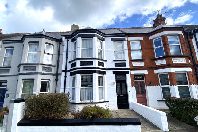 5 bedroom terraced house for sale