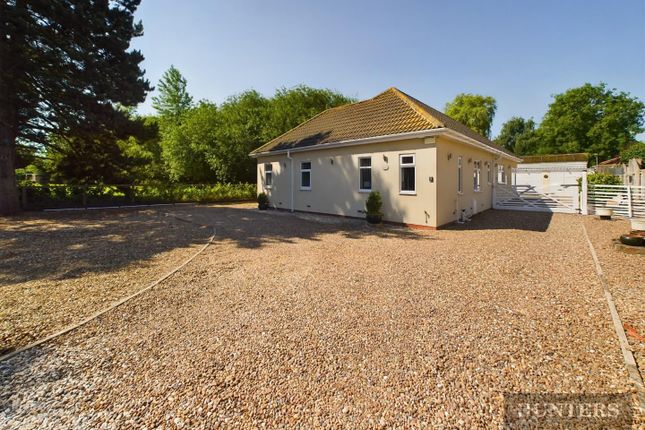 Bridlington Road, Beeford, Driffield 5 bed detached bungalow for sale
