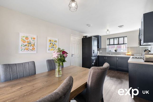 Parkgate Close, Ollerton NG22 4 bed detached house for sale