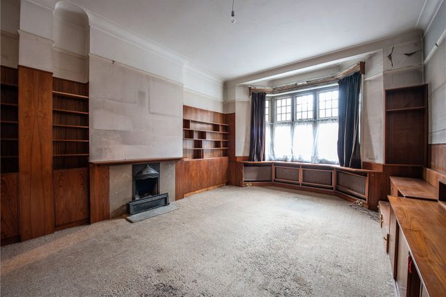 Hornton Street, London, W8 2 bed maisonette for sale