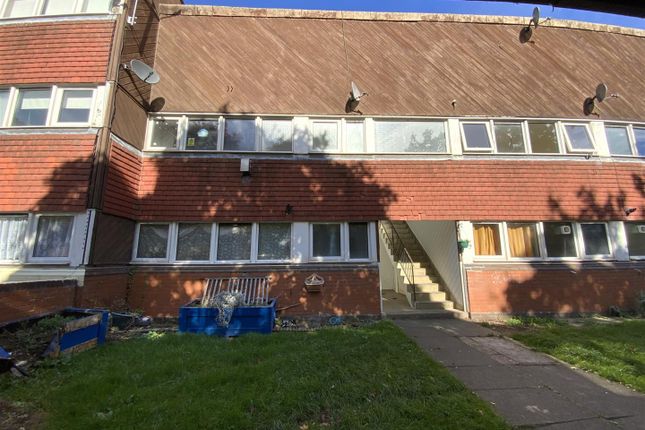 Woolmans, Fullers Slade, Milton Keynes 1 bed apartment for sale