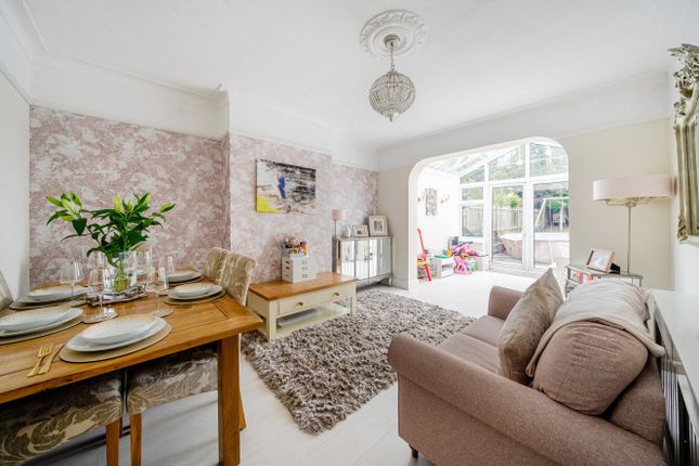 Hawes Lane, West Wickham, BR4 4 bed semi