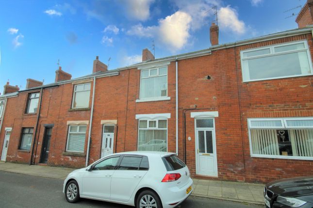 Bainbridge Avenue, Crook, DL15 2 bed terraced house for sale