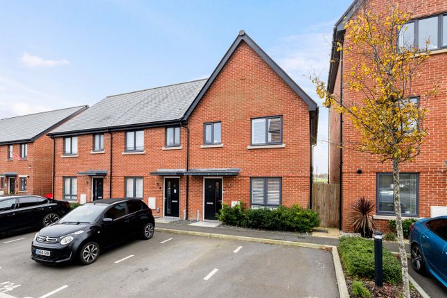 Blunden Drive, Folkestone, CT20 3 bed terraced house for sale