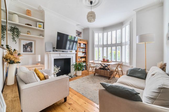 Cavendish Road, Balham, London, SW12 2 bed flat for sale