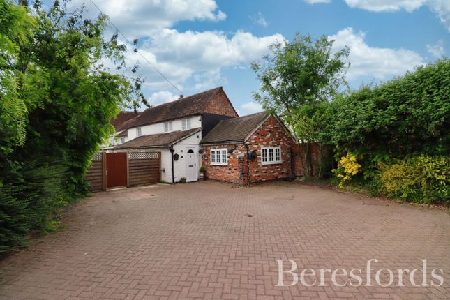 The Square, Heybridge, CM9 5 bed terraced house for sale
