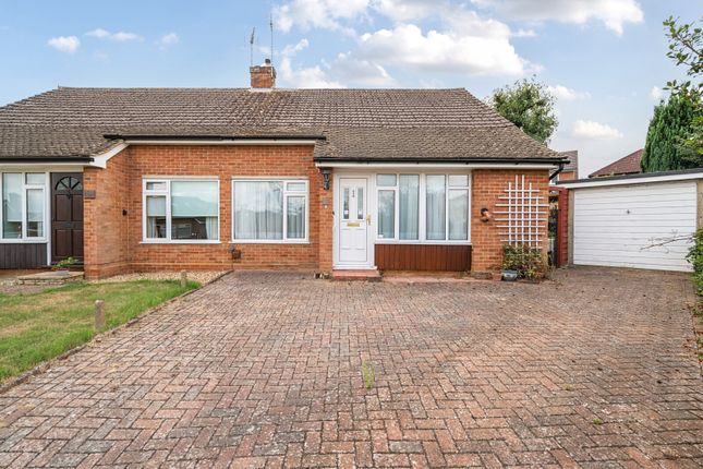 Boltons Close, Pyrford, GU22 3 bed bungalow for sale