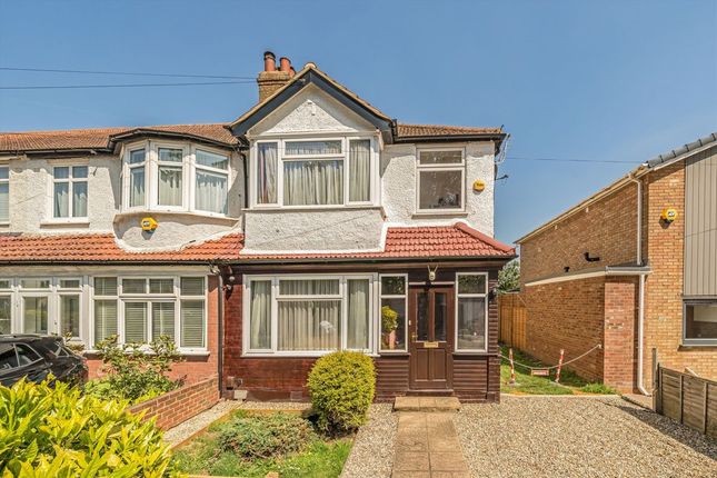 Ravenswood Avenue, Surbiton KT6 3 bed semi