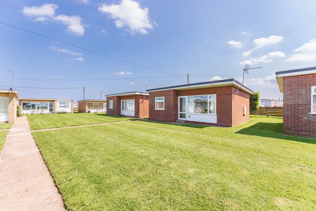 Coast Road, Walcott 2 bed chalet for sale