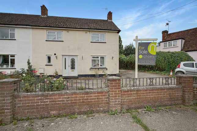 Vicarage Avenue, White Notley... 3 bed semi