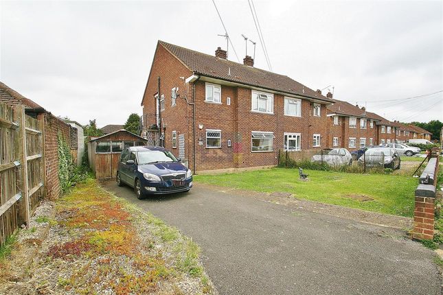 Barnhill Road, Hayes 2 bed maisonette for sale