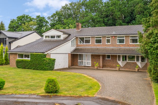 Howards Thicket, Gerrards Cross... 5 bed detached house for sale