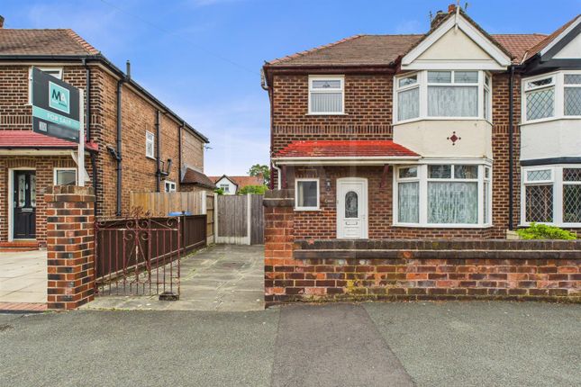 Shadewood Crescent, Grappenhall... 3 bed semi