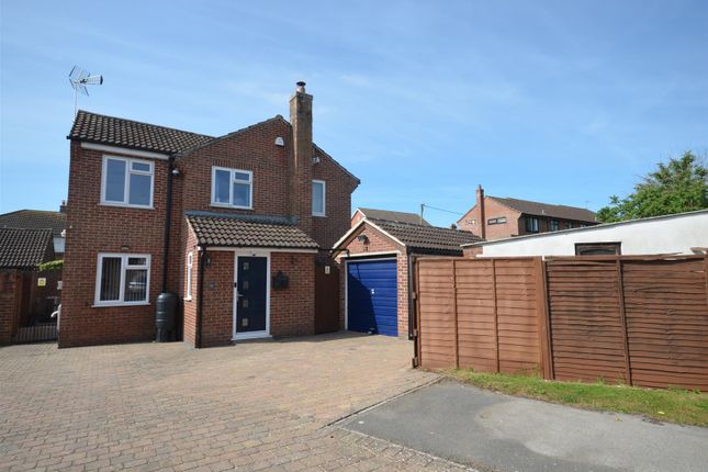 Prospect Close, Gillingham 4 bed detached house for sale
