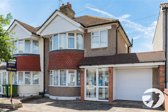 Gipsy Road, Welling, Kent, DA16 3 bed semi