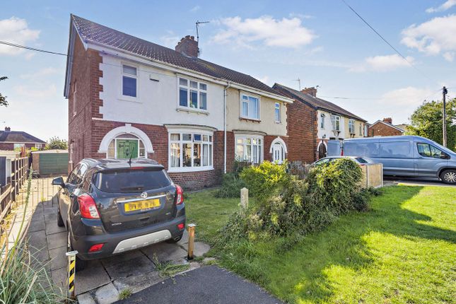 West Common Lane, Scunthorpe, DN17 3 bed semi