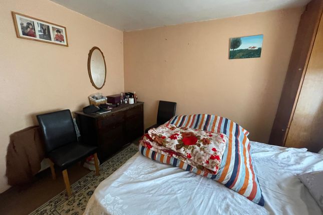3 bed terraced house