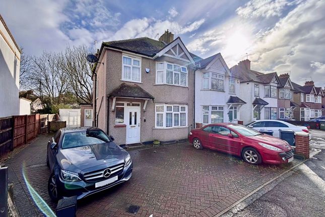 Buckingham Road, Edgware, HA8 3 bed semi