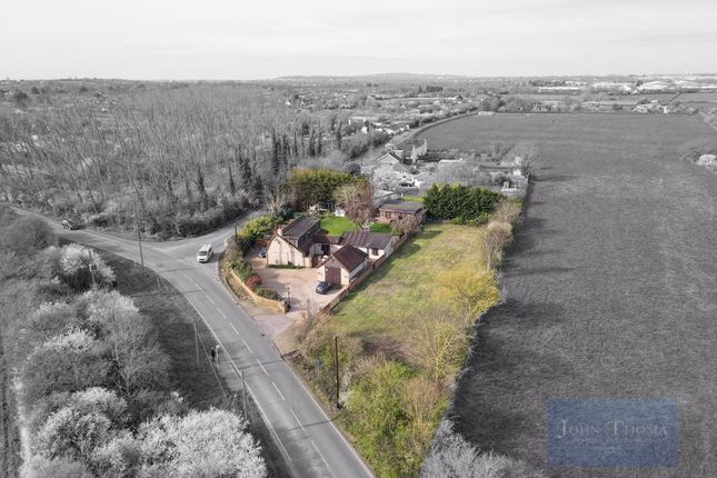 Burntmills Road, Wickford SS12 5 bed house for sale