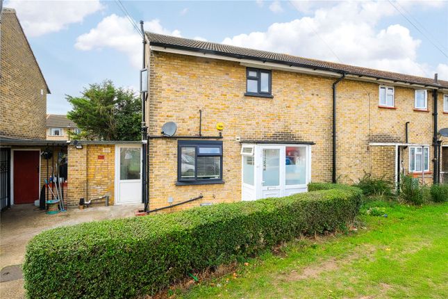 Frizlands Lane, Dagenham RM10 2 bed terraced house for sale