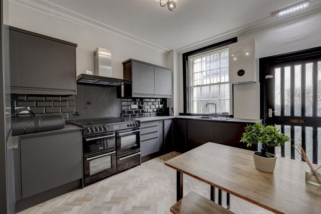 6 bedroom property for sale