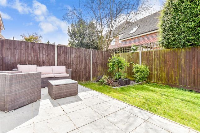 3 bed detached house
