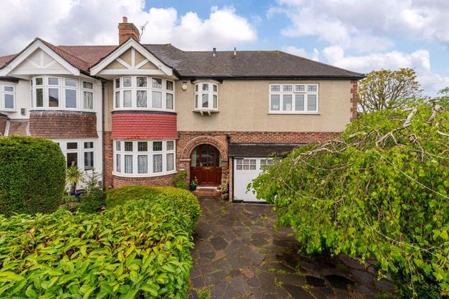 4 bedroom semi-detached house for sale