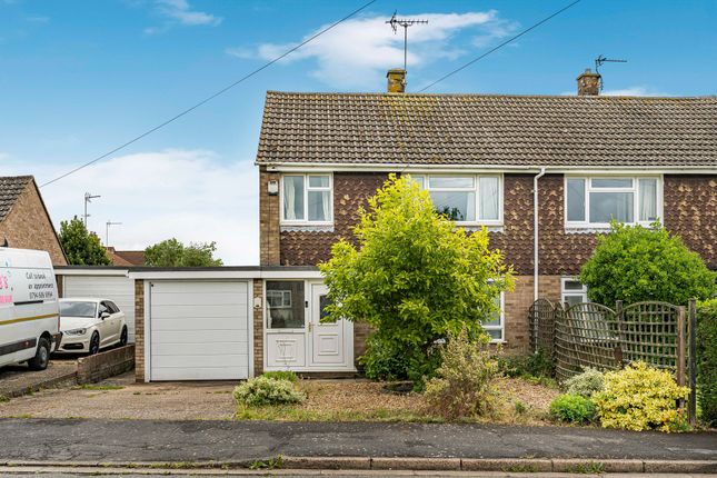 Moyne Road, Sawtry, Cambridgeshire. 3 bed semi