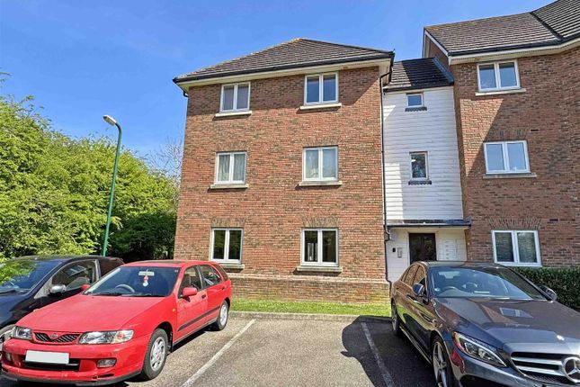 Millers Drive, Great Notley, Braintree 2 bed flat for sale