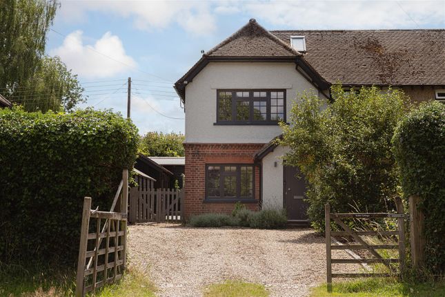 Nutfield Marsh Road, Nutfield, Redhill 3 bed semi