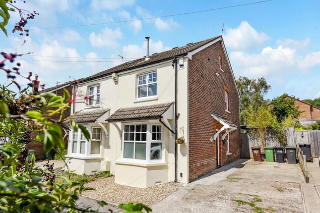 2 bedroom semi-detached house for sale