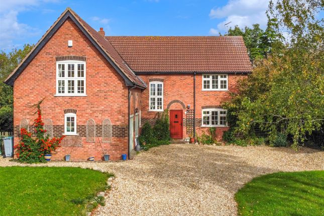 Main Street, Weston, Newark 4 bed detached house for sale