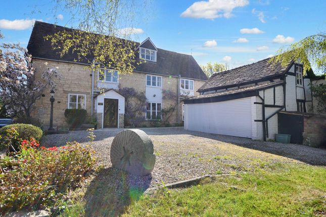 Main Road, Bredon, Tewkesbury... 4 bed detached house for sale
