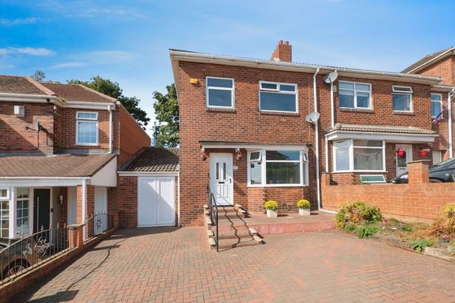 3 bedroom semi-detached house for sale