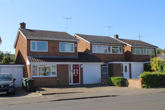 Baccara Grove, Bletchley, Milton Keynes 3 bed link detached house for sale