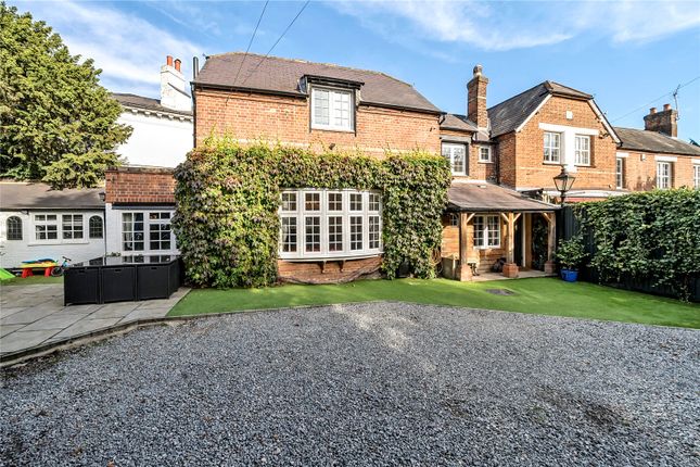 2 bedroom cottage for sale