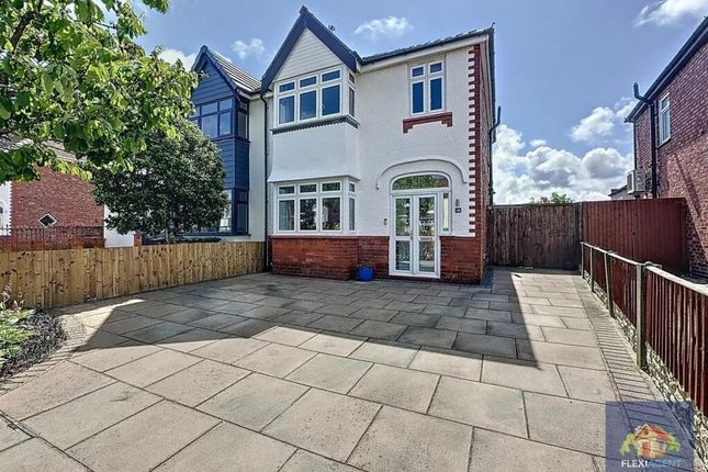 Larkfield Lane, Southport PR9 3 bed semi