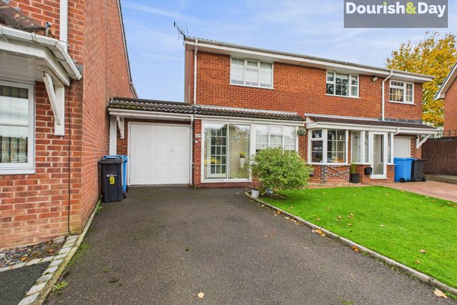Foxglove Close, Wolverhampton WV10 2 bed semi