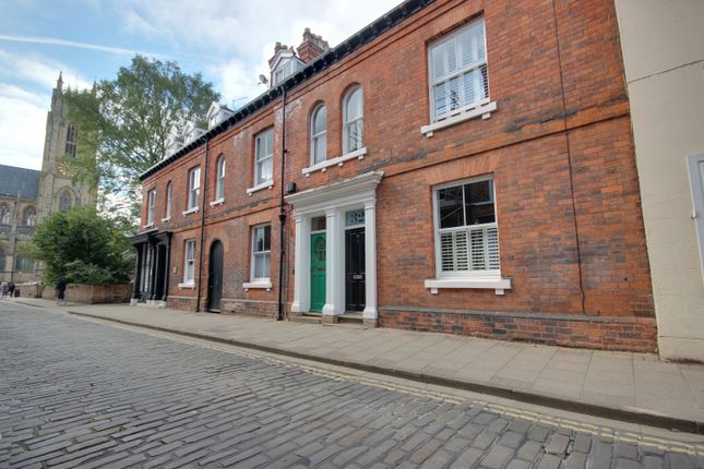 4 bedroom terraced house for sale