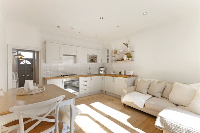 1 bed maisonette