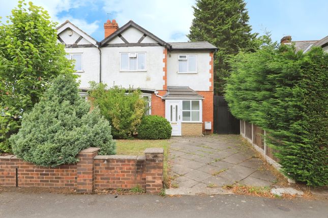 Albert Road, West Midlands WV6 3 bed semi